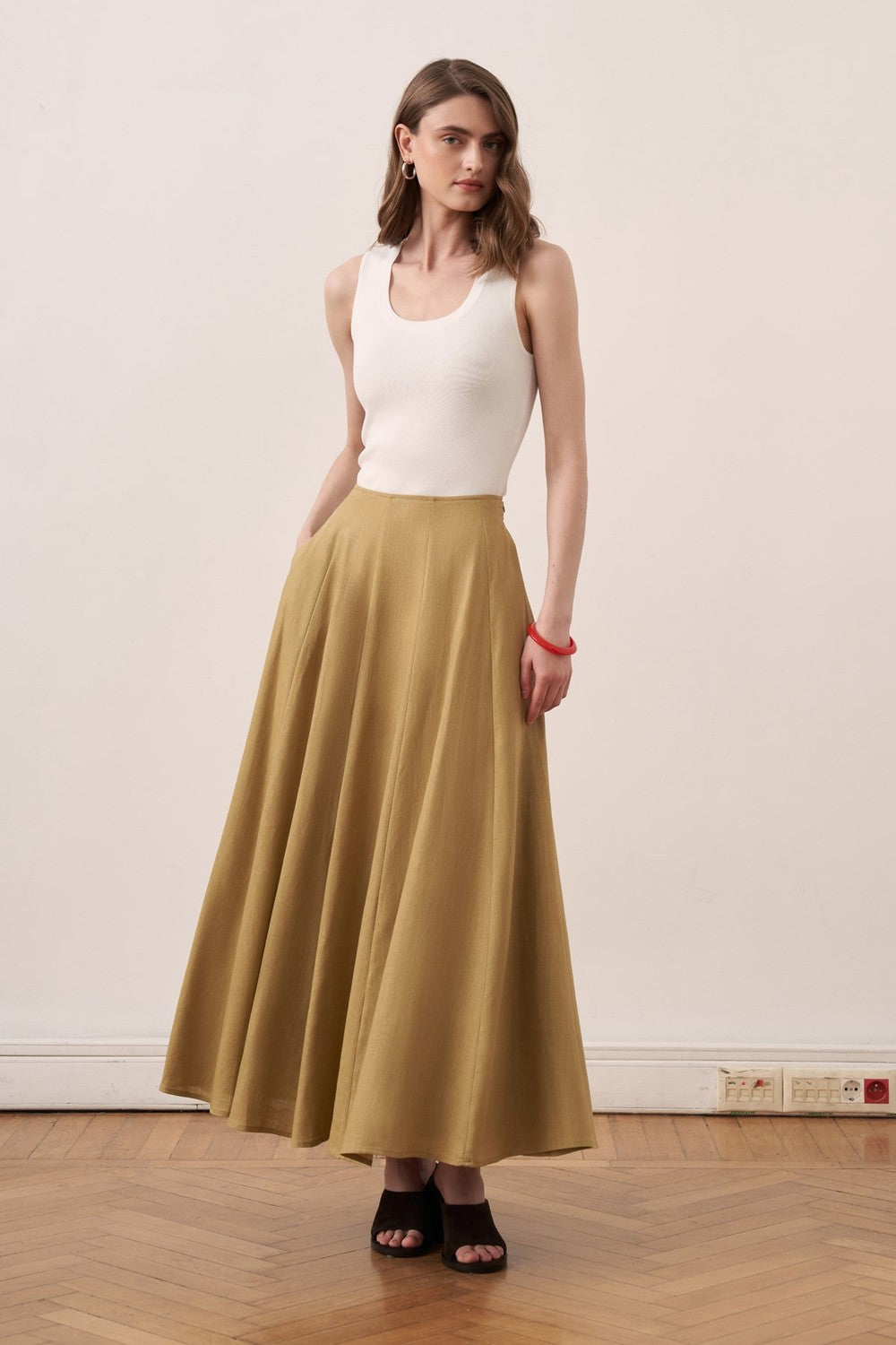 Viola Cup Stitched Linen Skirt Navy Blue