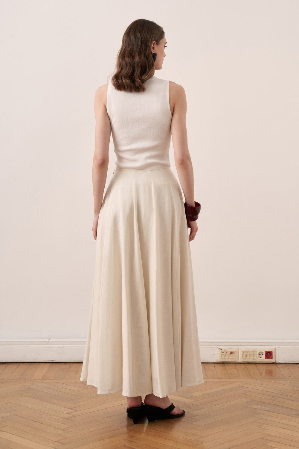 Viola Cup Stitched Linen Skirt Navy Blue